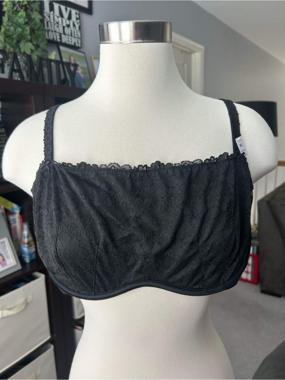 ⚜️ PINK Victoria Secret NEW Black Lace Bralette Bra